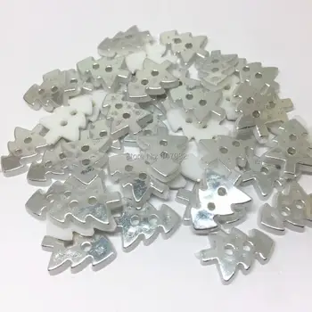 300шт Сребърна метална повърхност Коледно дърво, пластмасови копчета 2 дупки шевна бутон коледна украса за производство на карти 13x17mm