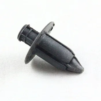 Push-Type in expansion пластмасови нитове за задържащи скоби Suzuki с отвор 6,5 мм