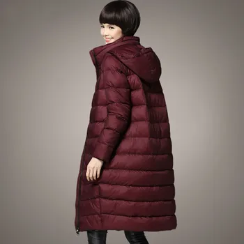 Мода 2017 Зима утиный пух попълване на Дамски якета с качулка, топло дамски парк дълго утолщенное палто дамско свободно дизайнерско червено вино