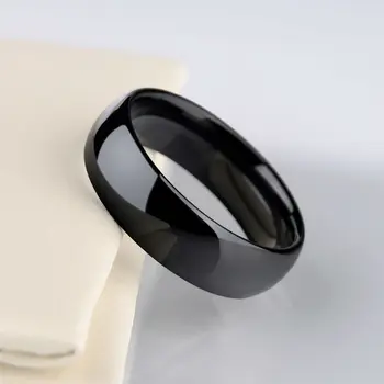Високо качество на двойка керамични пръстени бял / черен два цвята купол група надраскване за мъже и жени Безплатна доставка