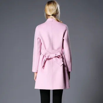 Европа дамски висша мода отложной яка, колан на средната дължина на розово кашемировое палта дамски двустранно 90% от вълнени смеси на горно облекло