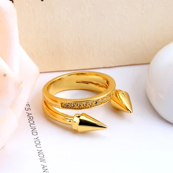 LUXUSTEEL хладно бижута от неръждаема стомана стрелка ноктите пръстен Чар Crystal годежни пръстени за жени