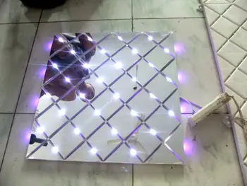Луксозен блестящ Crystal LED сватбена огледало килим преминаване Бегач T станция украса на сцена подпори 60 X 60 cm 10 бр./лот Безплатна доставка