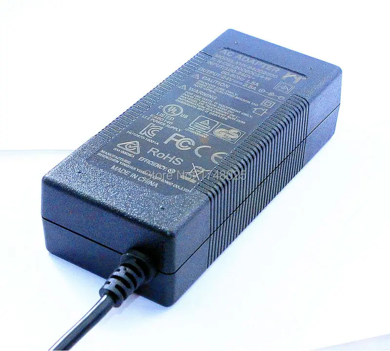 С кабел 19v 7.11 a ac адаптер за захранване 19 волта 7.11 amp 7110ma EU plug вход 100 240v ac 5.5x2. 1mm мощност